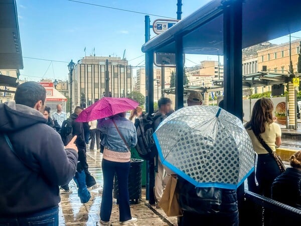 Ο καιρός σήμερα: Τοπικές βροχές και πτώση της θερμοκρασίας