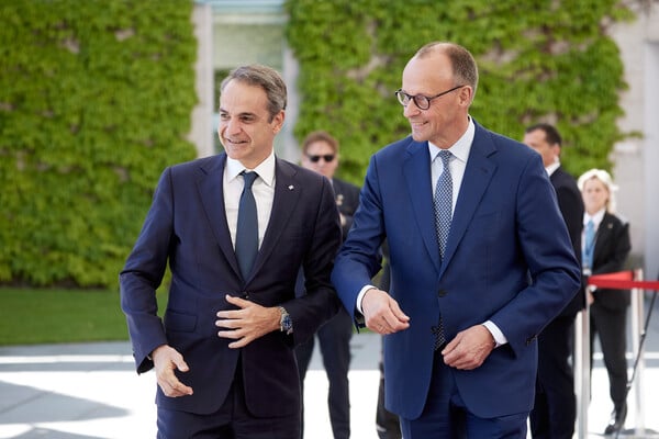 Μερτς σε Μητσοτάκη: «Έχουμε τεράστιο σεβασμό για τα εντυπωσιακά επιτεύγματα της Ελλάδας