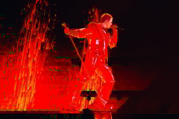 Eurovision 2025: Ο Βέλγος Red Sebastian έβαλε «φωτιά» στη σκηνή της Βασιλείας
