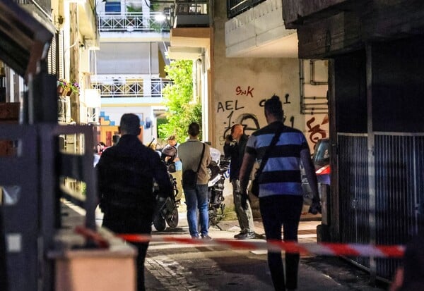 Λάρισα: Τα πρώτα ευρήματα του ιατροδικαστή - Τι υποστηρίζει ο 21χρονος που σκότωσε τη μητέρα του
