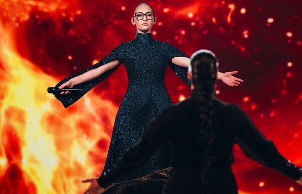 Eurovision 2025: Η Klavdia έκανε την ανατροπή στη σκηνή - Ολοκληρώθηκε η πρόβα πριν τον Β' Ημιτελικό