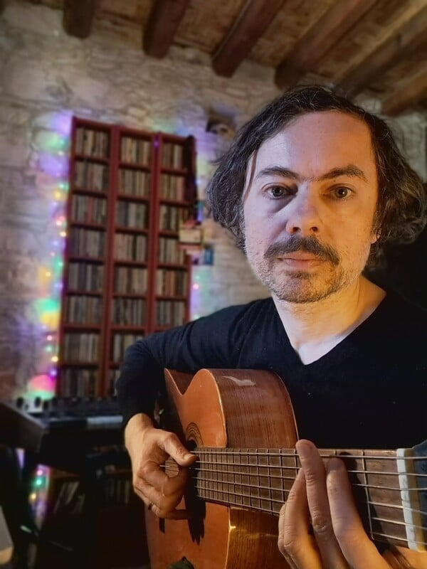 Επτά αξιόλογοι ελληνικοί δίσκοι σε downtempo, τζαζ, έντεχνο, ποπ και indie ροκ, που κυκλοφόρησαν εσχάτως