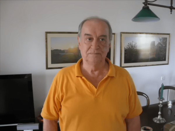 Πέθανε ο σκηνοθέτης Κώστας Λυχναράς
