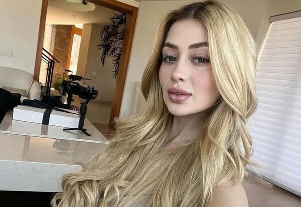 INFLUENCER ΜΕΞΙΚΟ LIVE ΔΟΛΟΦΟΝΙΑ
