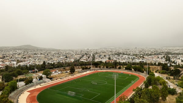 Καιρός: Επιμένει η αφρικανική σκόνη, ανεβαίνει η θερμοκρασία
