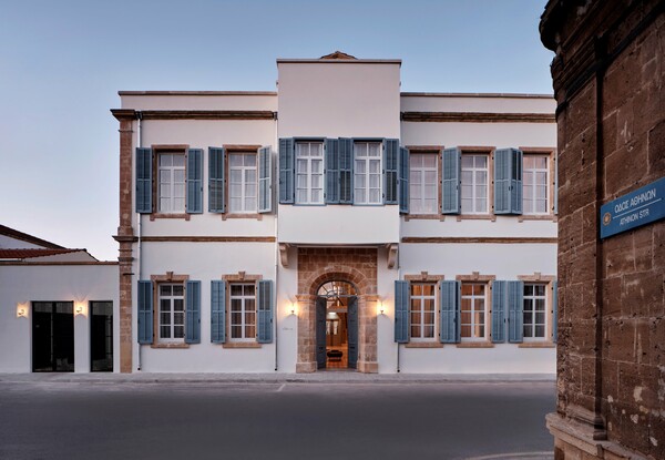 Ένα αρχοντικό του 1900 μεταμορφώθηκε σε κομψό boutique hotel στην καρδιά της Λευκωσίας
