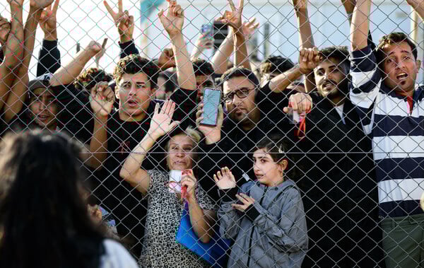 Οι αλλαγές που φέρνουν στο μεταναστευτικό η πρόσφατη απόφαση της Λειψίας και η νέα πολιτική του Μερτς/ Μεταναστευτικό: Από τη Μέρκελ στον Μερτς και η αλλαγή που φέρνει η απόφαση της Λειψίας
