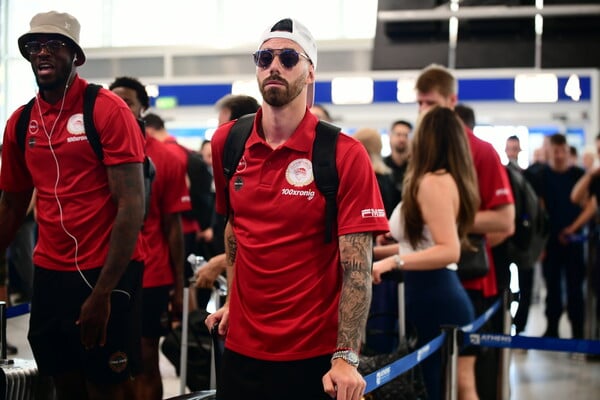 Final Four Euroleague: Ολυμπιακός και Παναθηναϊκός αναχώρησαν για Άμπου Ντάμπι