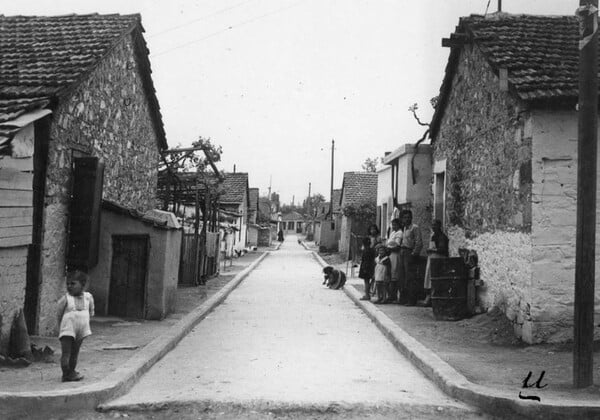 Όσα δεν ειπώθηκαν ποτέ στη Νέα Ιωνία: Ένα άλμπουμ για την ενδοοικογενειακή σιωπή στον Βόλο
