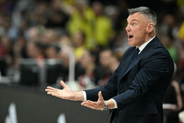 EuroLeague Final Four: Μονακό – Φενέρμπαχτσε 18-16 (A' περίοδος)