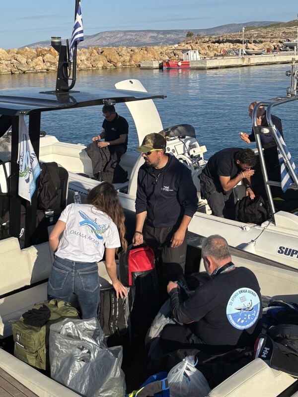 Όταν η τεχνολογία διασχίζει το Αιγαίο και φτάνει στα χέρια των απομακρυσμένων νησιωτών
