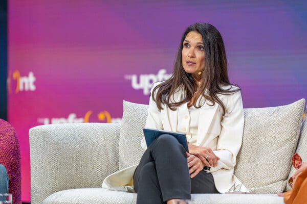 Upfront 2025: Υπάρχει ουσιαστική προσβασιμότητα για τα άτομα με αναπηρία;