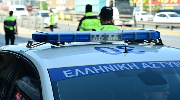 ΤΡΟΧΑΙΟ ΣΤΟΝ ΚΗΦΙΣΟ ΦΟΡΤΗΓΟ ΙΧ