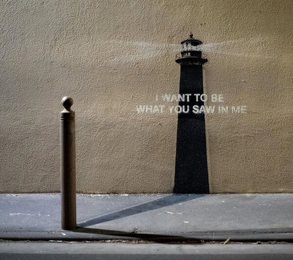Ο Banksy παρουσίασε ένα νέο, μυστηριώδες έργο