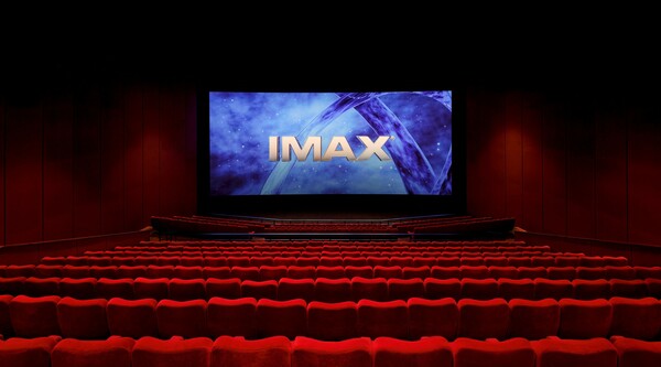 Τι είναι το IMAX που, μετά τη Θεσσαλονίκη, έρχεται και στην Αθήνα