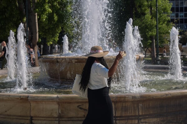 Καιρός: Μετά τις βροχές «ο αφρικανικός αντικυκλώνας φέρνει 38άρια», λέει ο Τσατραφύλλιας