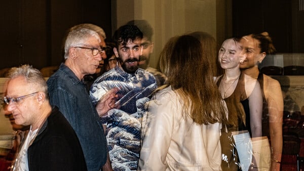 Με αγάπη από την 'Ιριδα