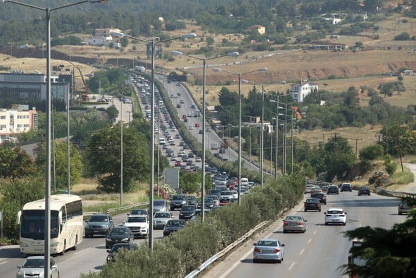ΑΓΙΟΥ ΠΝΕΥΜΑΤΟΣ 2025 ΜΕΤΡΑ ΤΡΟΧΑΙΑ