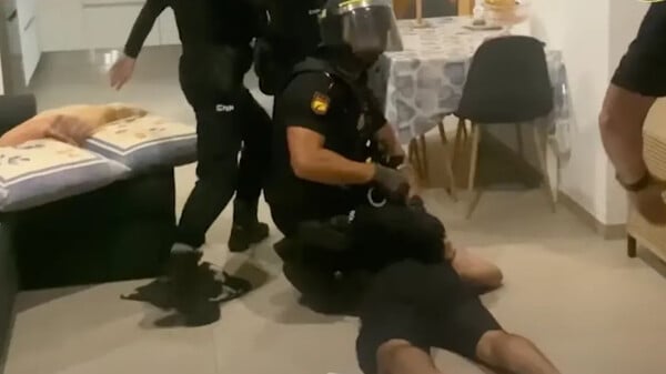 Ισπανία: Εξαρθρώθηκε παγκόσμιο κύκλωμα ναρκωτικών - Μετέφεραν κοκαΐνη από την Κολομβία με ταχύπλοα
