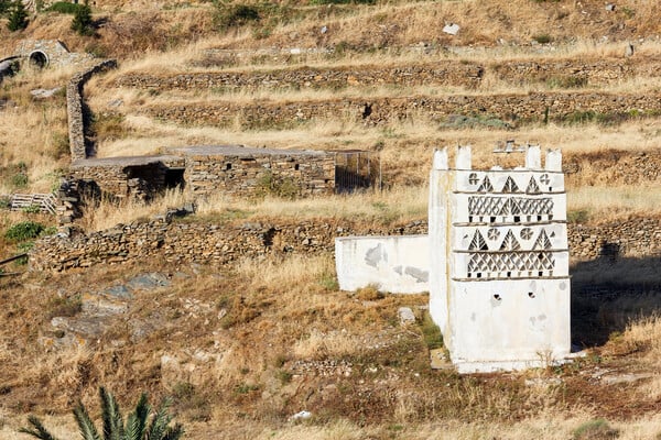 9+1 πράγματα που μπορείς να κάνεις στην Τήνο