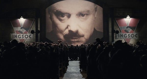 Ο Όργουελ είχε δίκιο: Η δυστοπία του «1984» είναι ήδη εδώ 