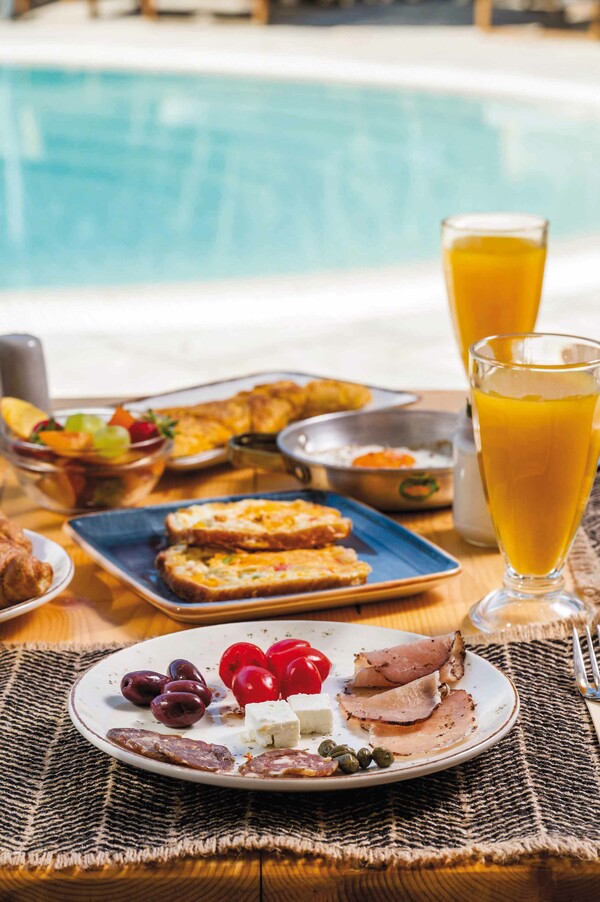 Anthea Hotel & Spa: Φιλοξενία που ξεπερνάει όσα ονειρεύεσαι για τις διακοπές σου