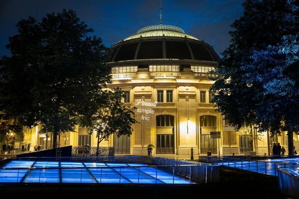 H 23η Nuit Blanche. 