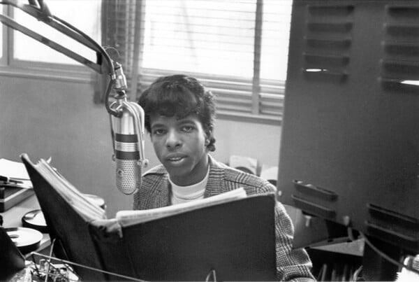 Sly Stone (1943-2025): Ο ανένταχτος πρωτοπόρος της ευφορικής funk
