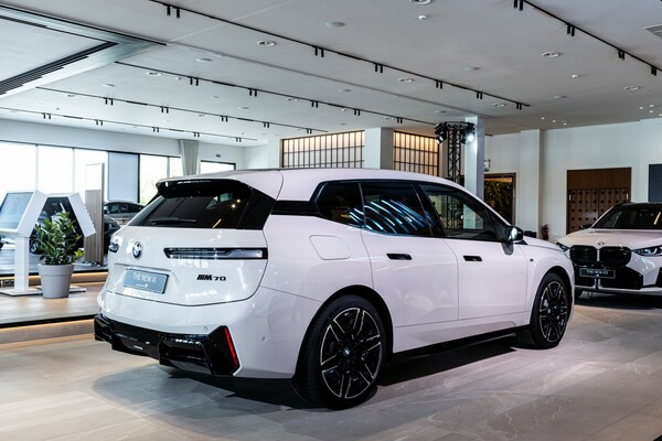 Αποκάλυψη για τη νέα BMW iX στο «The BMW Oikos»