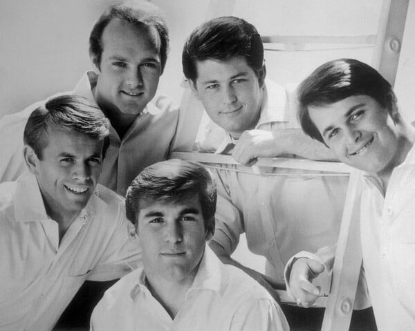 Πέθανε ο Μπράιαν Γουίλσον των Beach Boys - Ο άνθρωπος πίσω από το Pet Sounds