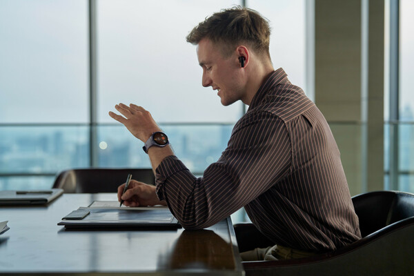 HUAWEI WATCH 5: Όταν η wearable τεχνολογία αγγίζει το μέλλον