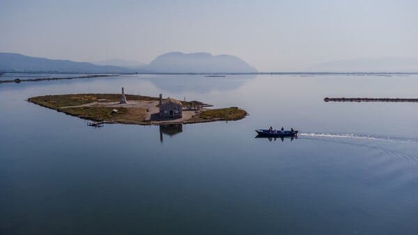 Η επαρχία έχει ανάγκη όλους εκείνους που κάθε Χριστούγεννα, Πάσχα ή καλοκαίρι επιστρέφουν στους τόπους τους και λένε: «Τι ωραία θα ήταν να γυρνούσα μόνιμα»
