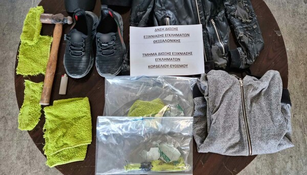Θεσσαλονίκη: Πέταξαν μολότοφ σε κομμωτήριο