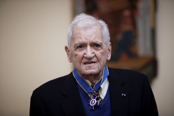 Επίτιμο μέλος της Ακαδημίας Αθηνών ο ποιητής Τίτος Πατρίκιος