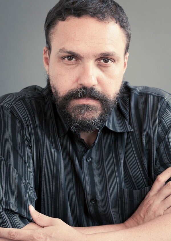 Πάουλο Σκoτ