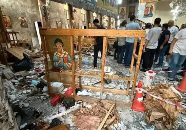 Επίθεση αυτοκτονίας σε εκκλησία στη Συρία: Οι Κούρδοι απορρίπτουν την εκδοχή της Δαμασκού για τους δράστες