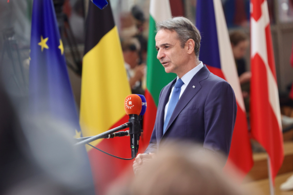 Μητσοτάκης από Βρυξέλλες: Θα χρησιμοποιήσουμε όλα τα μέτρα για να μην παγιωθεί νέα μεταναστευτική οδός προς την Κρήτη 