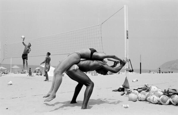 Κοπακαμπάνα, Ιπανέμα, Λεμπλόν: Μια συλλογή vintage φωτογραφιών από τις ειδυλλιακές παραλίες του Ρίο 
