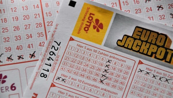 Eurojackpot: Χιλιάδες Νορβηγοι νόμιζαν ότι έγιναν εκατομμυριούχοι αλλά αποδείχθηκε ότι πρόκειται για λάθος