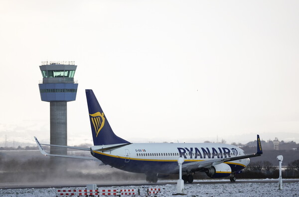 Η Ryanair ακυρώνει πτήσεις για 30.000 επιβάτες παγκοσμίως λόγω απεργίας στη Γαλλία