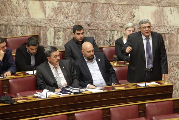 Χρυσή Αυγή: Αποφυλακίζονται Παναγιώταρος και Παππάς