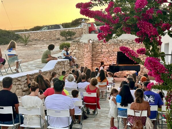 Το Qualco Foundation φέρνει τον Πολιτισμό πιο κοντά στις νέες γενιές 