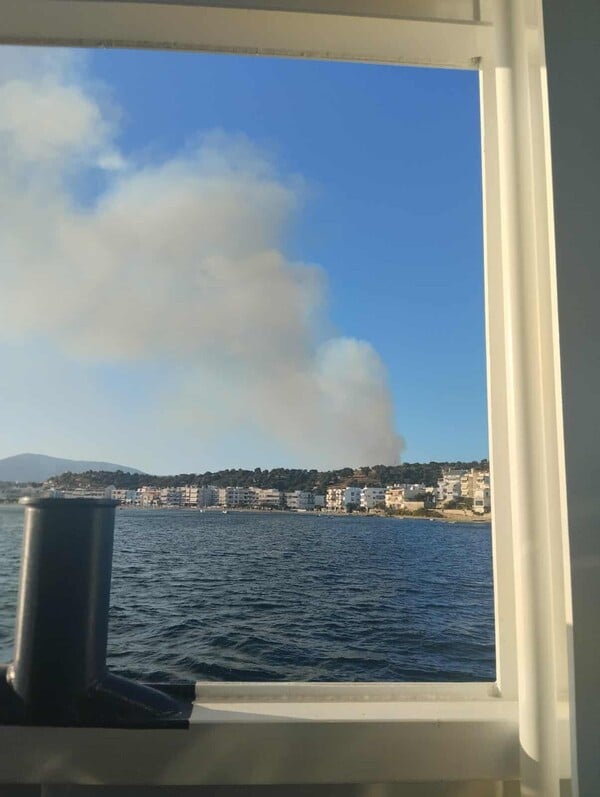 Φωτιά στην Εύβοια: Επιχειρούν 18 εναέρια μέσα