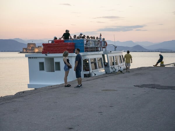 Βράδυασε