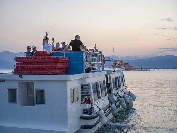 Βράδυασε