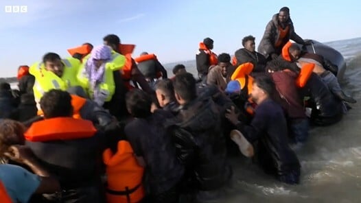 βρετανια γαλλια μεταναστες