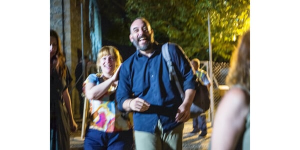 Θήβα Μοναξιά