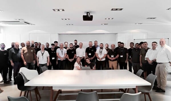 Ο 8ος Κύκλος του ELVIAL TRAINING CENTRE ολοκληρώθηκε με απόλυτη επιτυχία!