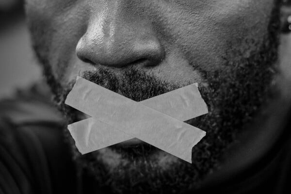 Η καταστολή της ελευθερίας του λόγου στην Ευρώπη είναι εκτεταμένη και ευρεία