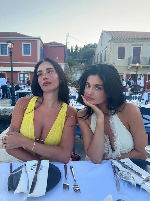 Κάιλι Τζένερ: «Greeeece» - Η πρώτη ανάρτηση από τις διακοπές στο Ιόνιο